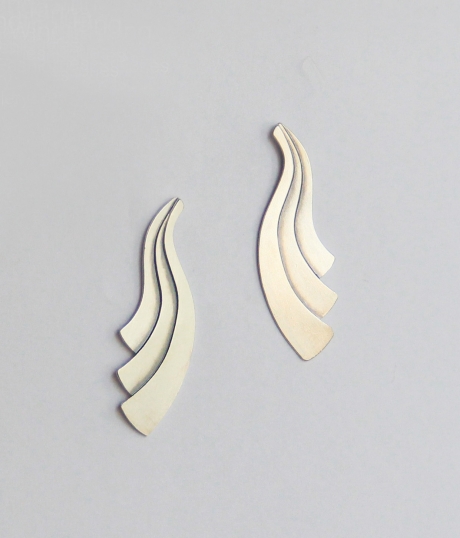 dance of Wing earring ba